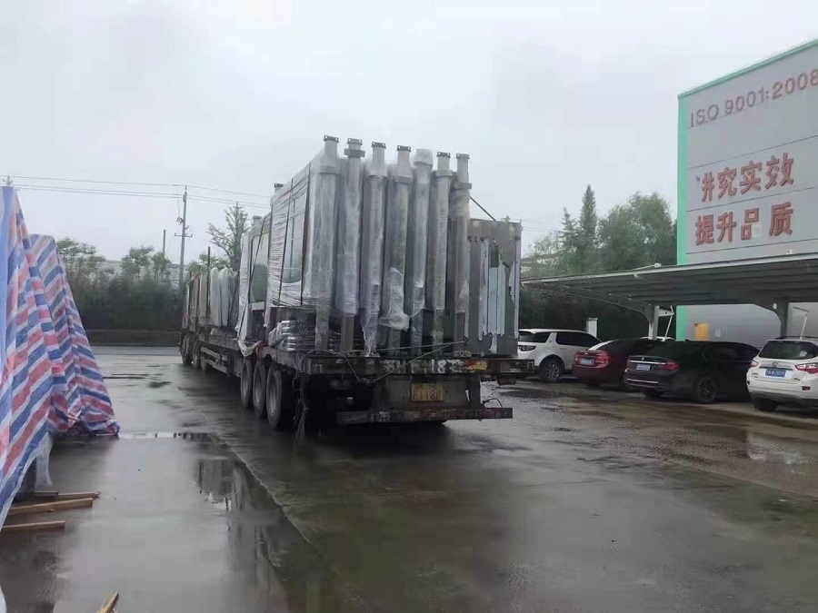 公交站臺(tái)發(fā)貨圖 公交站臺(tái)發(fā)貨圖