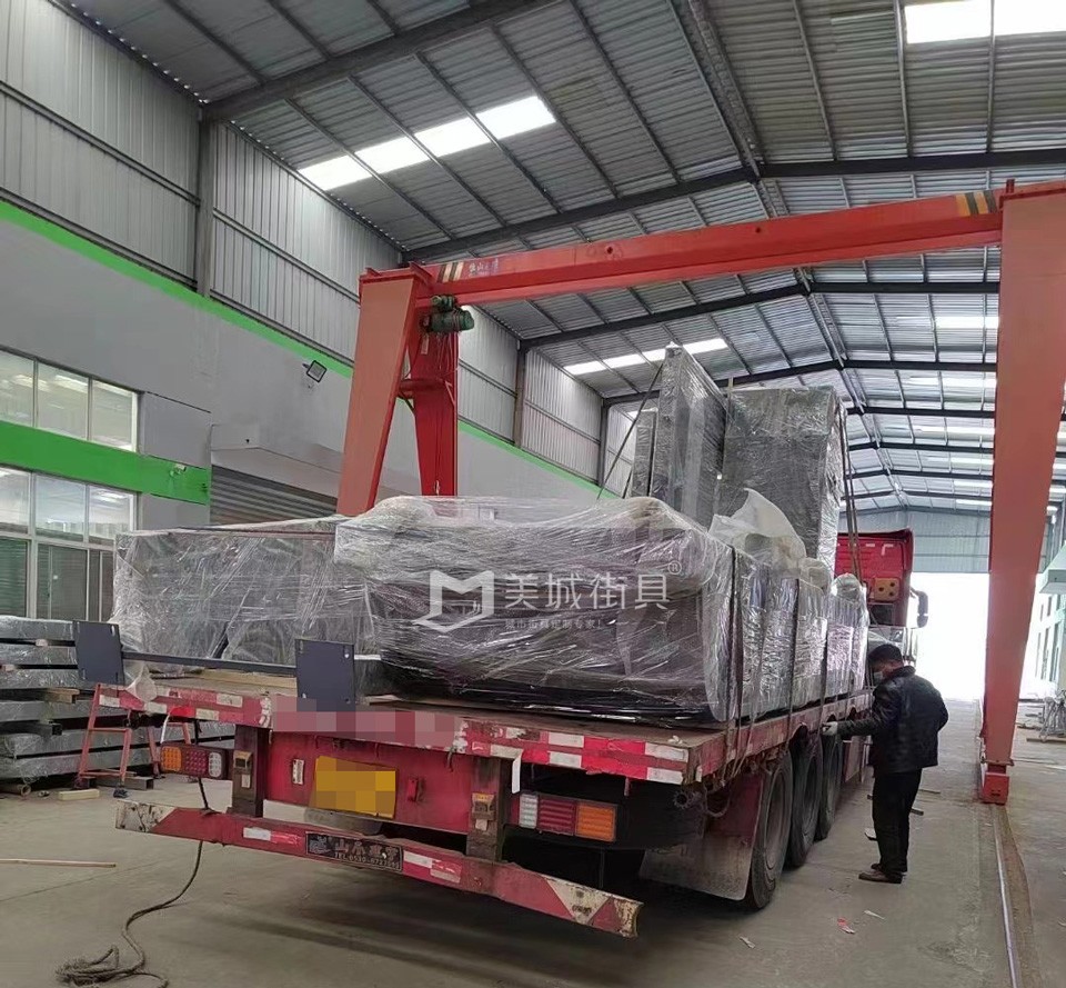 2023.2.24美城街具供應(yīng)候車亭發(fā)貨記錄